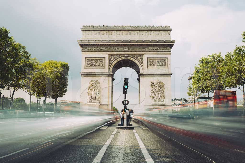 Фотообои Триумфальная арка в Париже